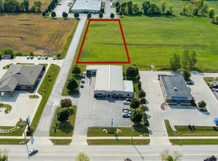 3741 Dewey St, Manitowoc, WI 54220