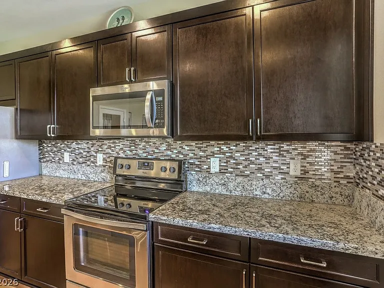4763 E Beacon Ridge Dr — Photo 5
