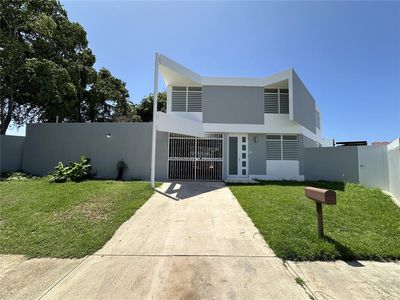 9 Plaza Rd #8, Catano, PR, 00962