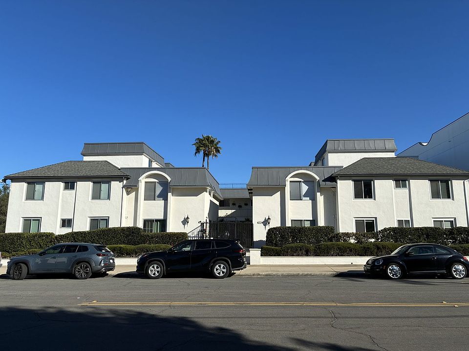 1st image of 4221 4th Ave #526
