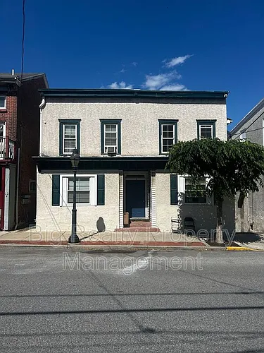 29 N Main St Photo 1