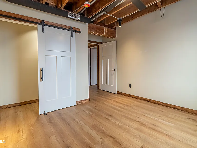 453 E Main St #200 — Photo 12