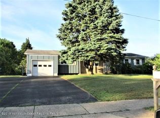 373 Cokes Dr, Toms River, NJ