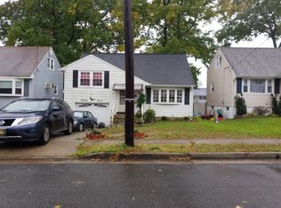 27 Kennedy St, Iselin, NJ 08830