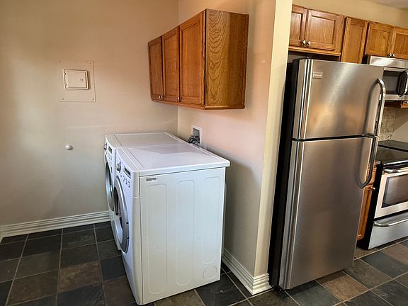 2nd image of 2405 S Hughes St