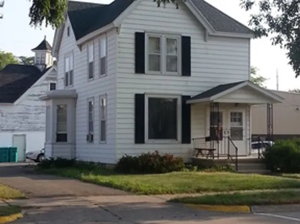 ROSE, 124 E Rose St #1, Owatonna, MN 55060