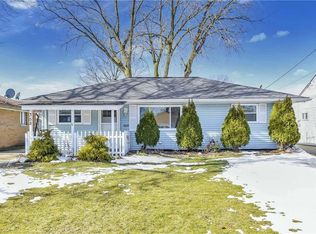 358 Gayle Dr, Sheffield Lake, OH