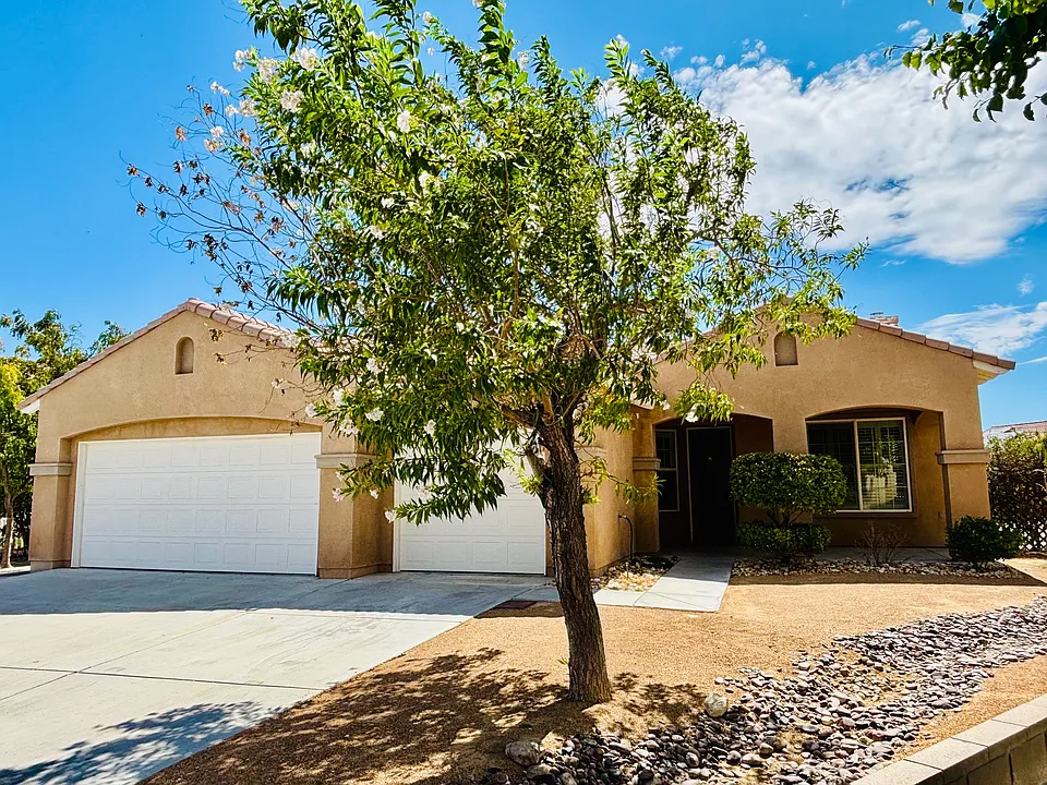 4640 Trojan Ct