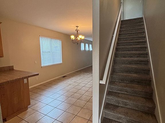 3rd image of 1251 Clover Dr