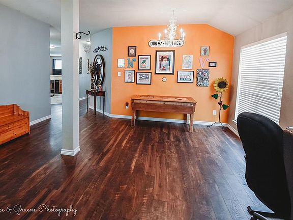 3rd image of 3217 Overstreet Ln
