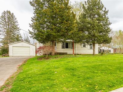 160 Watson Rd, Fairport, NY, 14450