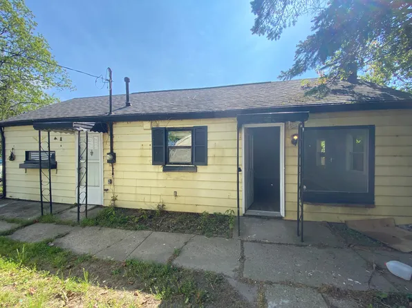 3642 Western Rd, Flint, MI 48506