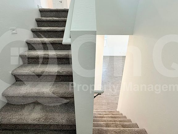 4th image of 10838 W Marguerite Ave