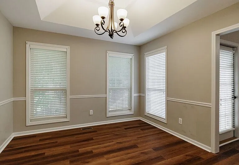195 Bedford Dr — Photo 11