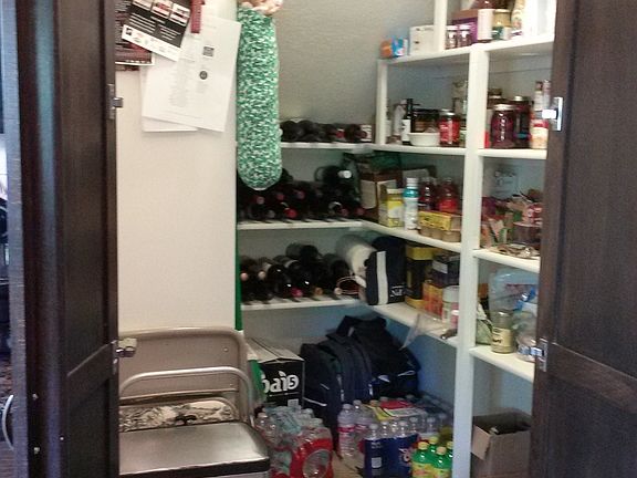 Walk-In Kitchen Pantry
