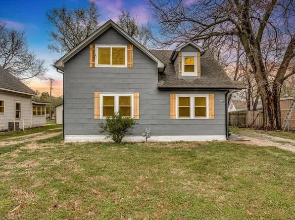 904 S Glenn Ave, Wichita, KS 67213