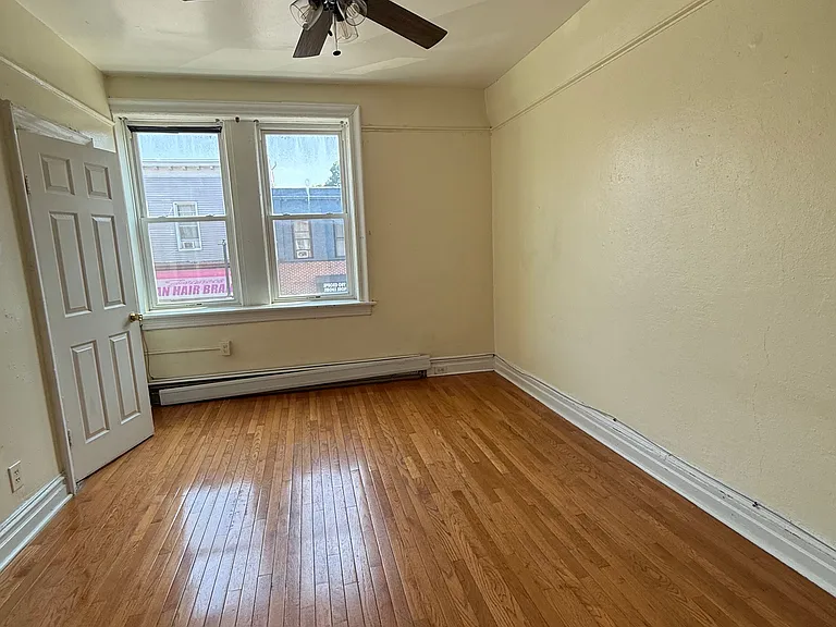 781 Westside Ave #2 — Photo 3