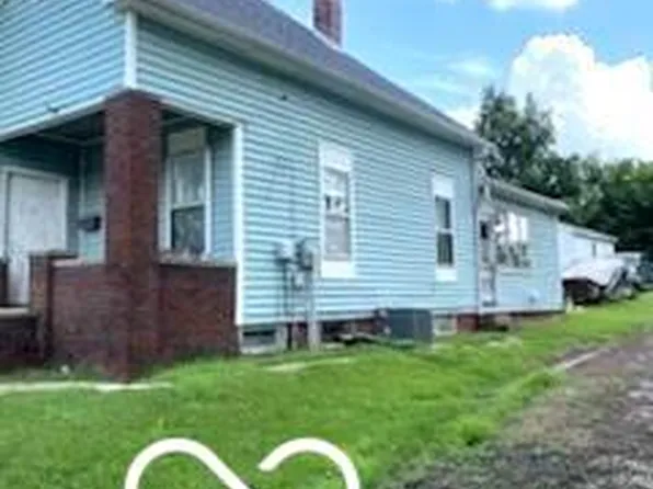 617 N 3rd St, Boonville, IN 47601