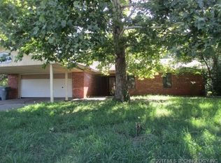 610 N Washington Ave, Wagoner, OK 74467