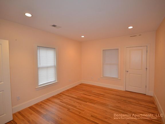 2nd image of 25 Lothrop St #7