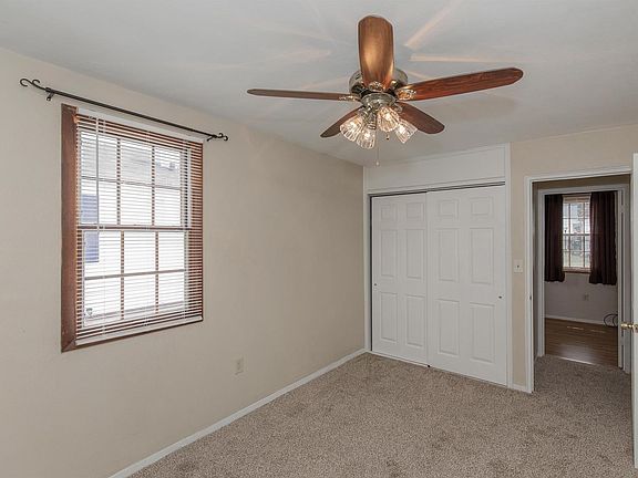 4th image of 3806 10th Avenue Pl