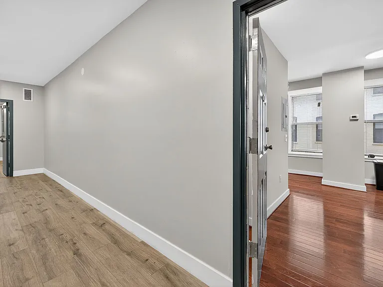 1440 W St NW #106 — Photo 14