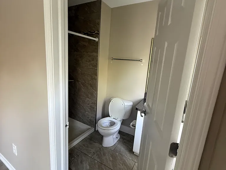 Lakepointe Dr — Photo 14