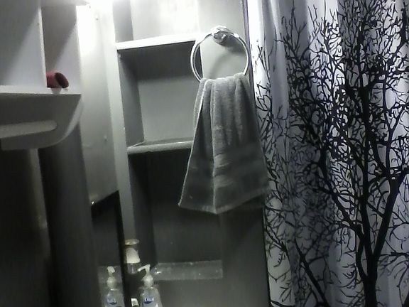 4th image of 617 23rd Ave N