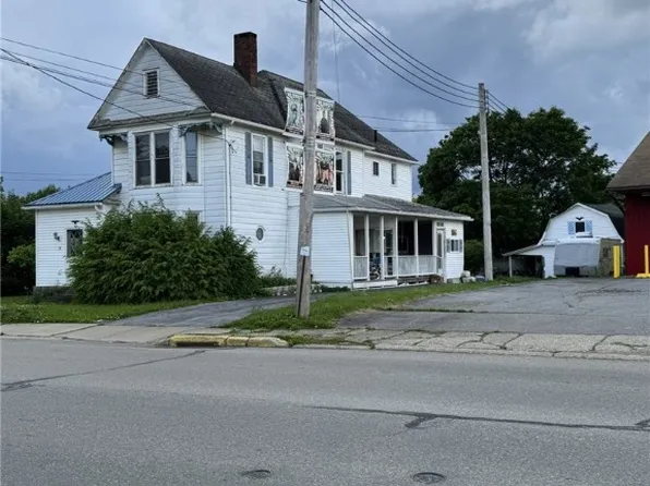 28 E Main St, Mount Jewett, PA 16740