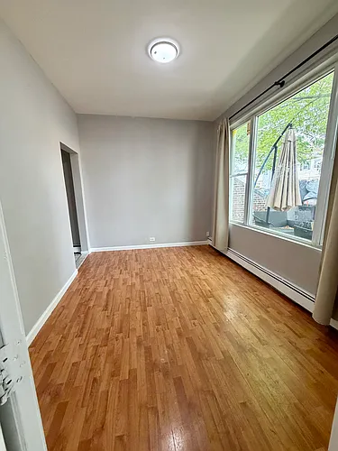 4088 Grace Ave Photo 1