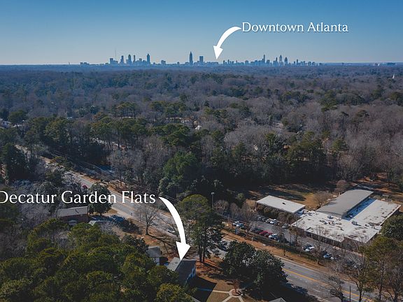 15 minute drive to Midtown Atlanta.