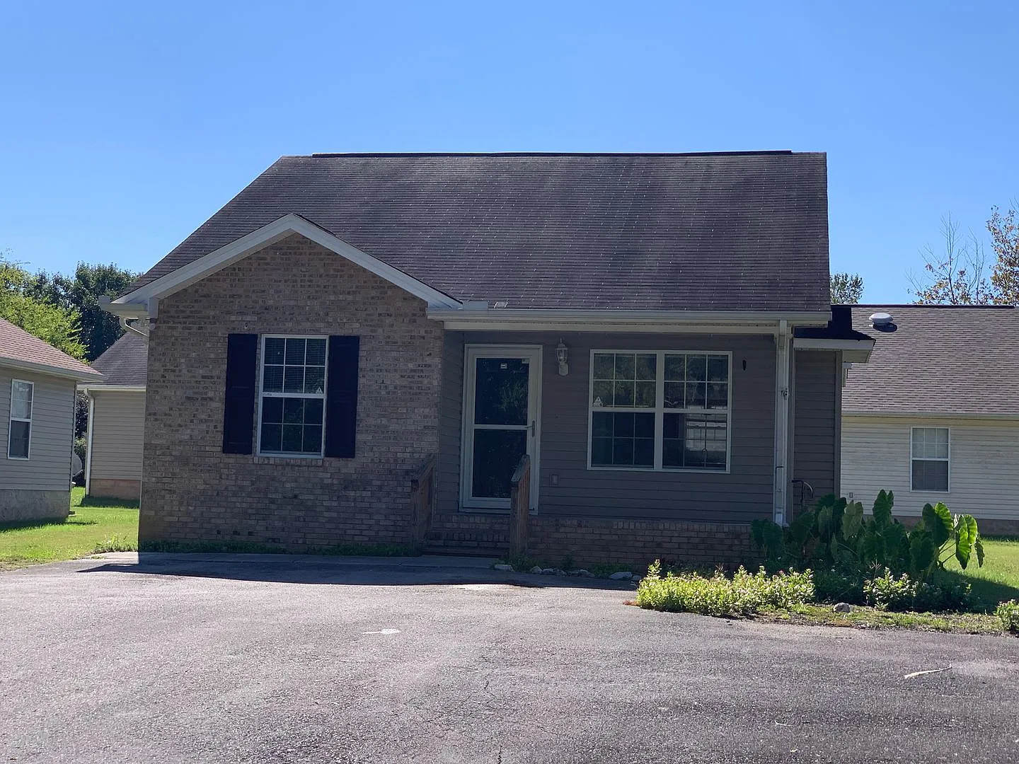 2/2 Sevierville — Photo 1