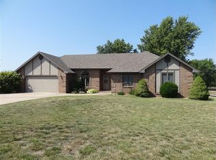834 McLean Rd, Ozark, MO 65721