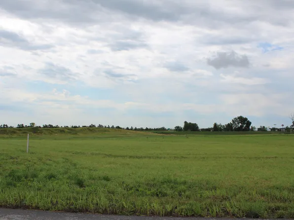 1208 Hickory Ct, Story City, IA 50248