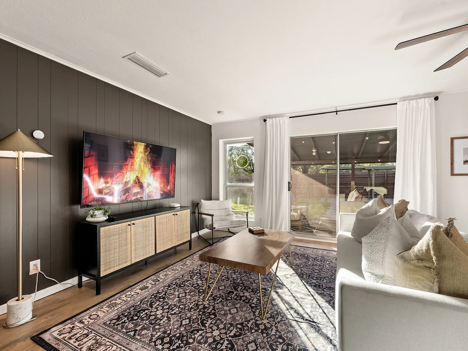 2917 Briercliff Dr — Photo 3