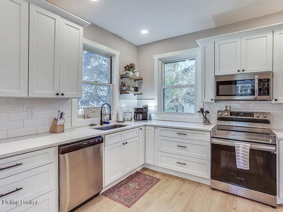 709 Magnolia Ave, Shelbyville, KY 40065 Zillow