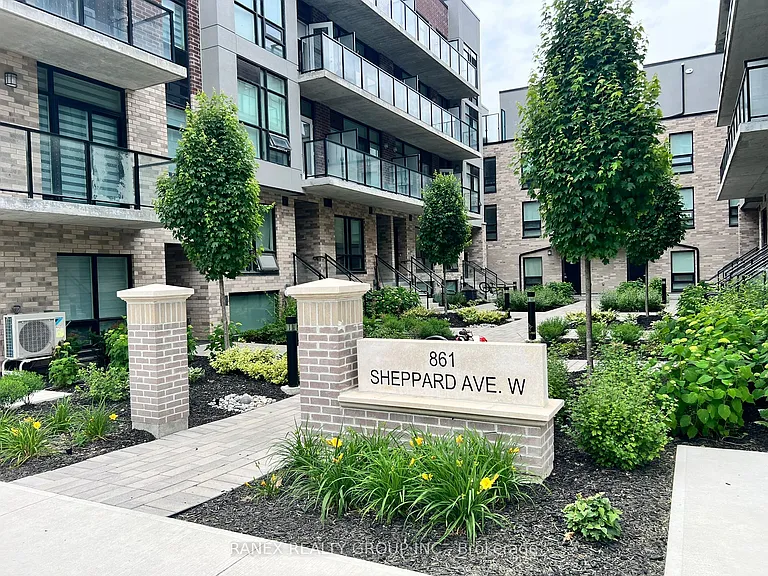 861 Sheppard Ave W #32 — Photo 3
