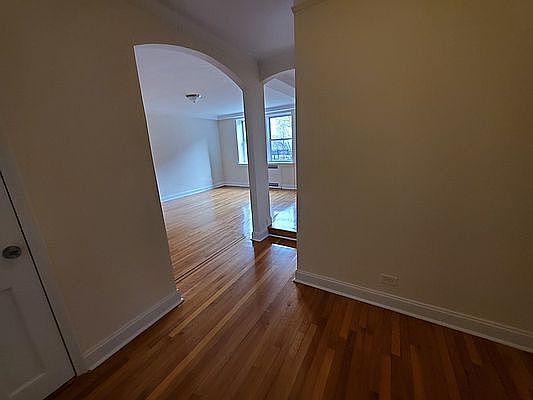 3rd image of 110-33 70th Ave #6