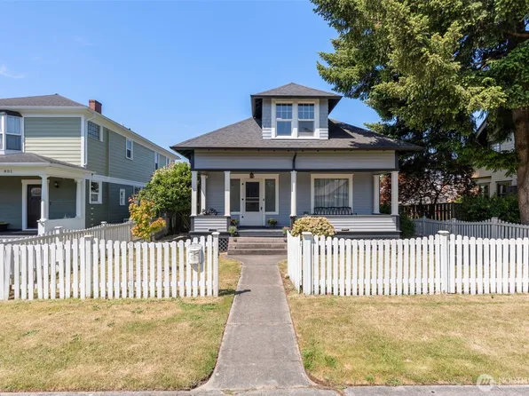 805 F Street, Centralia, WA 98531