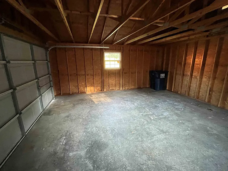 125 Greenwood Cir — Photo 14