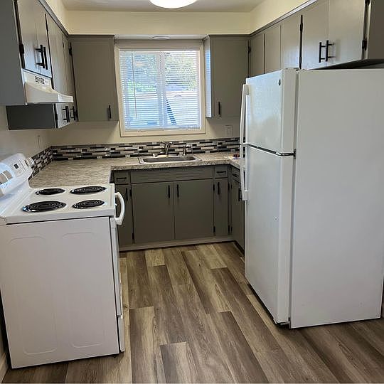 1st image of 1114 E 37th St #1114