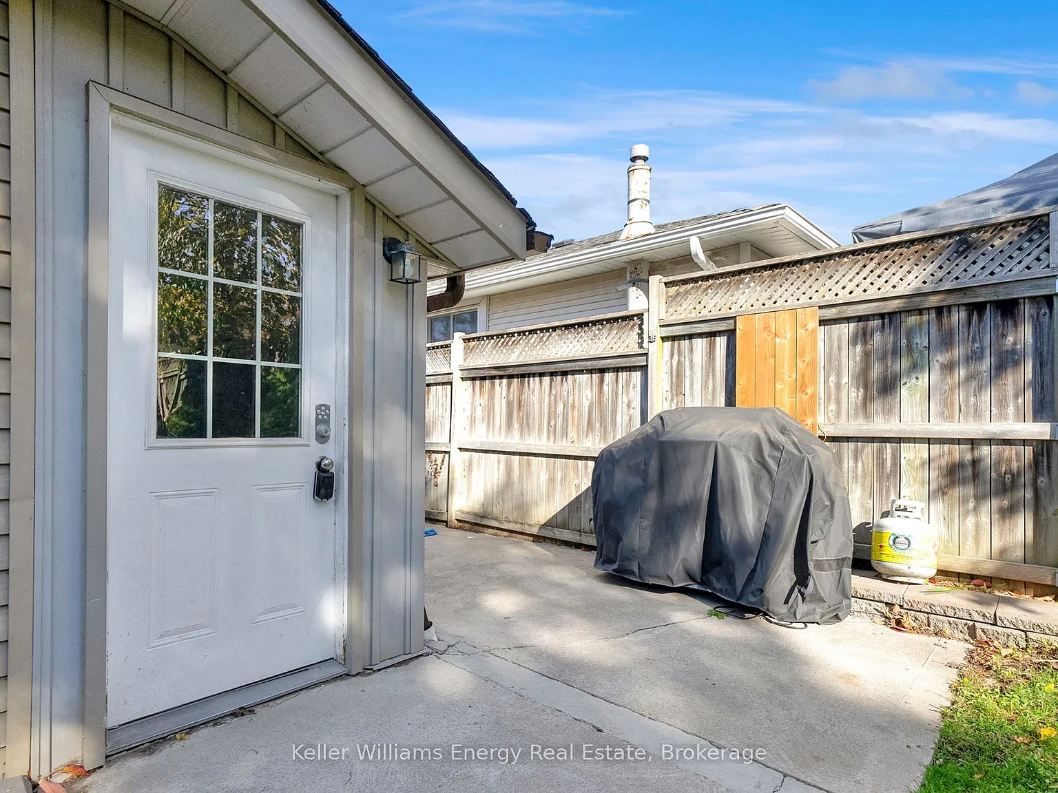 2 bed, $1,449 — Photo 3