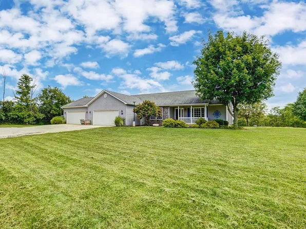 1861 Osborn Rd, Wilmington, OH 45177