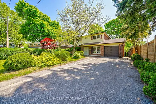 50 Axsmith Cres Photo 1