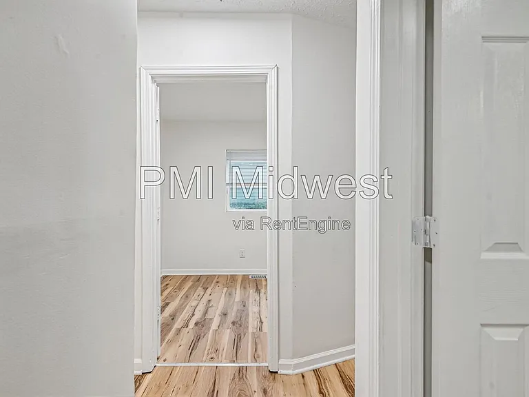 3118 W 9th St — Photo 23