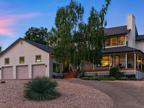 230 Sutter Crst W, Sutter Creek, CA 95685