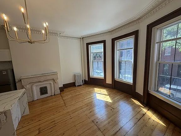 5th image of 43 Milford St #2