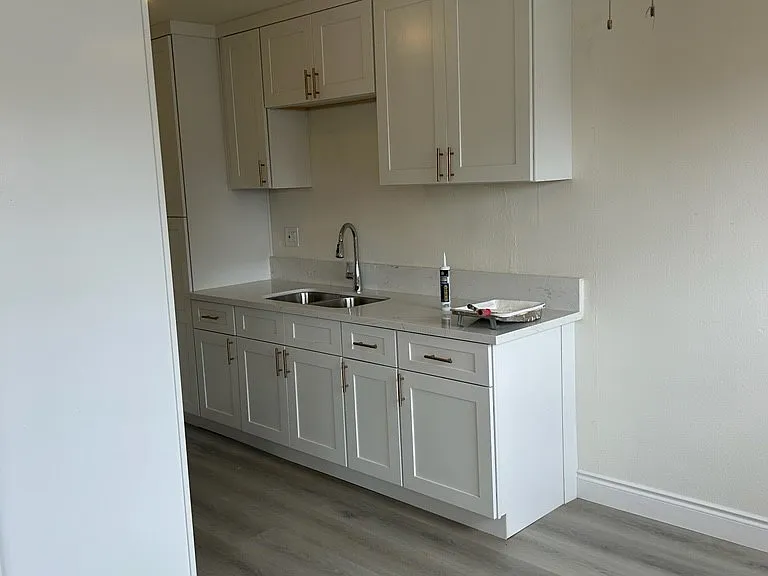 5333 Hyde St #2 — Photo 5