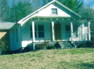 672 Rainbow Rd, Mountain City, TN 37683