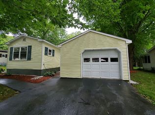 249 Stonehill Rd, Williston, VT 05495